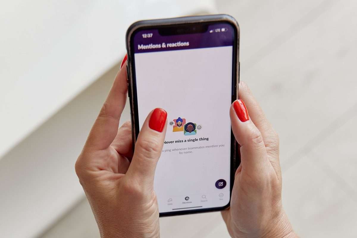 Smartphone et messages privés : les photos intimes non sollicitées deviennent un délit